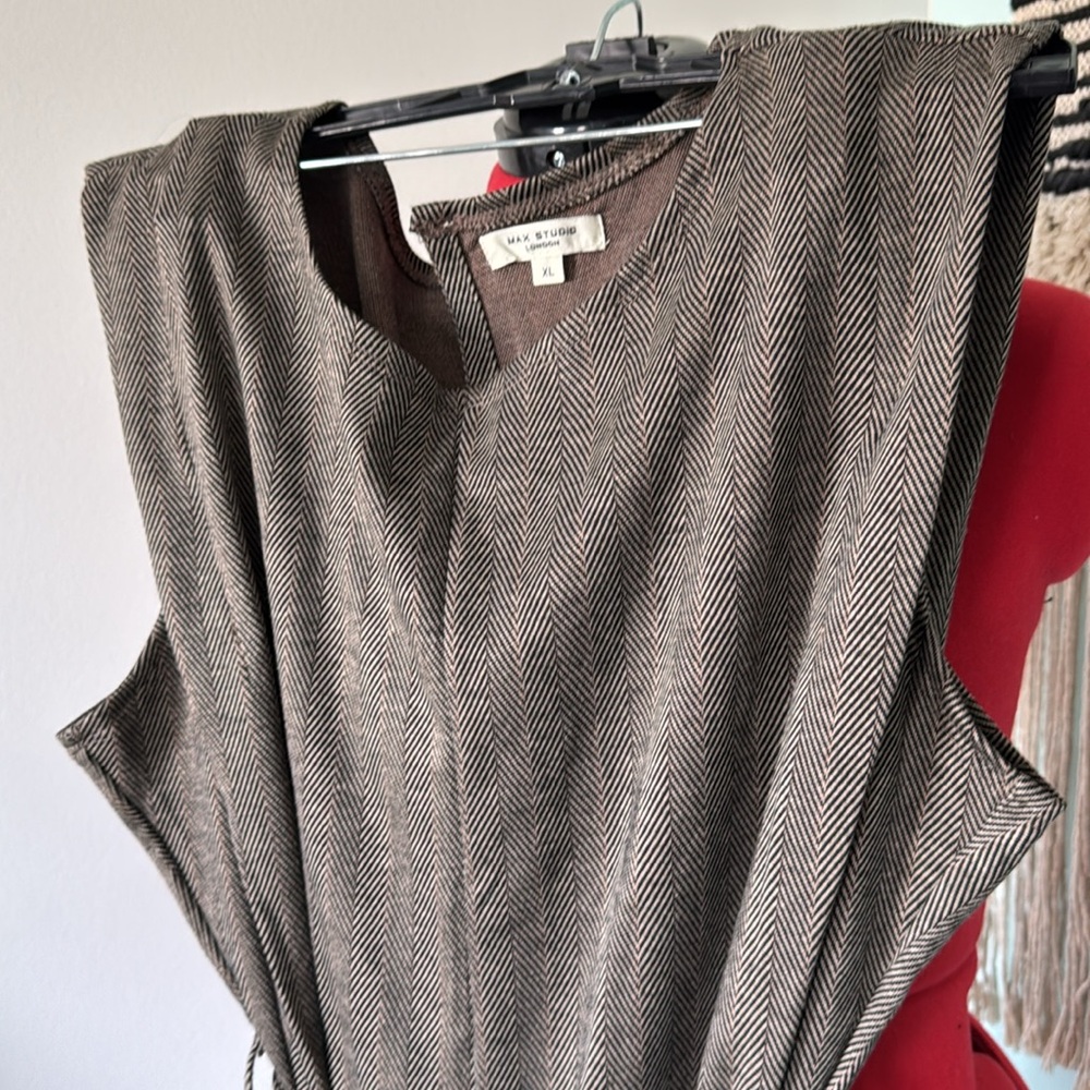 Max Studio London brown “suit” pattern jumpsuit with belt in new condition